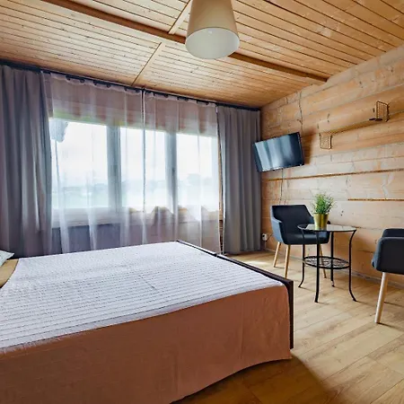 Owca Czarna Bed & Breakfast *