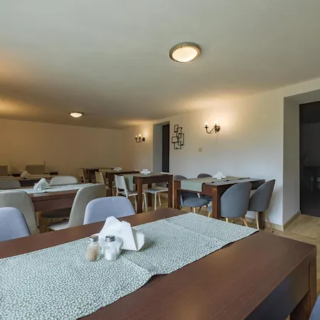 B&B Owca Czarna 부코비나 타트잔스카