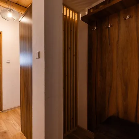 Owca Czarna B&B 부코비나 타트잔스카