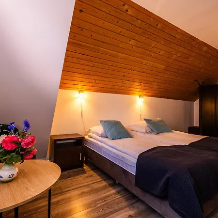 Owca Czarna B&B 부코비나 타트잔스카